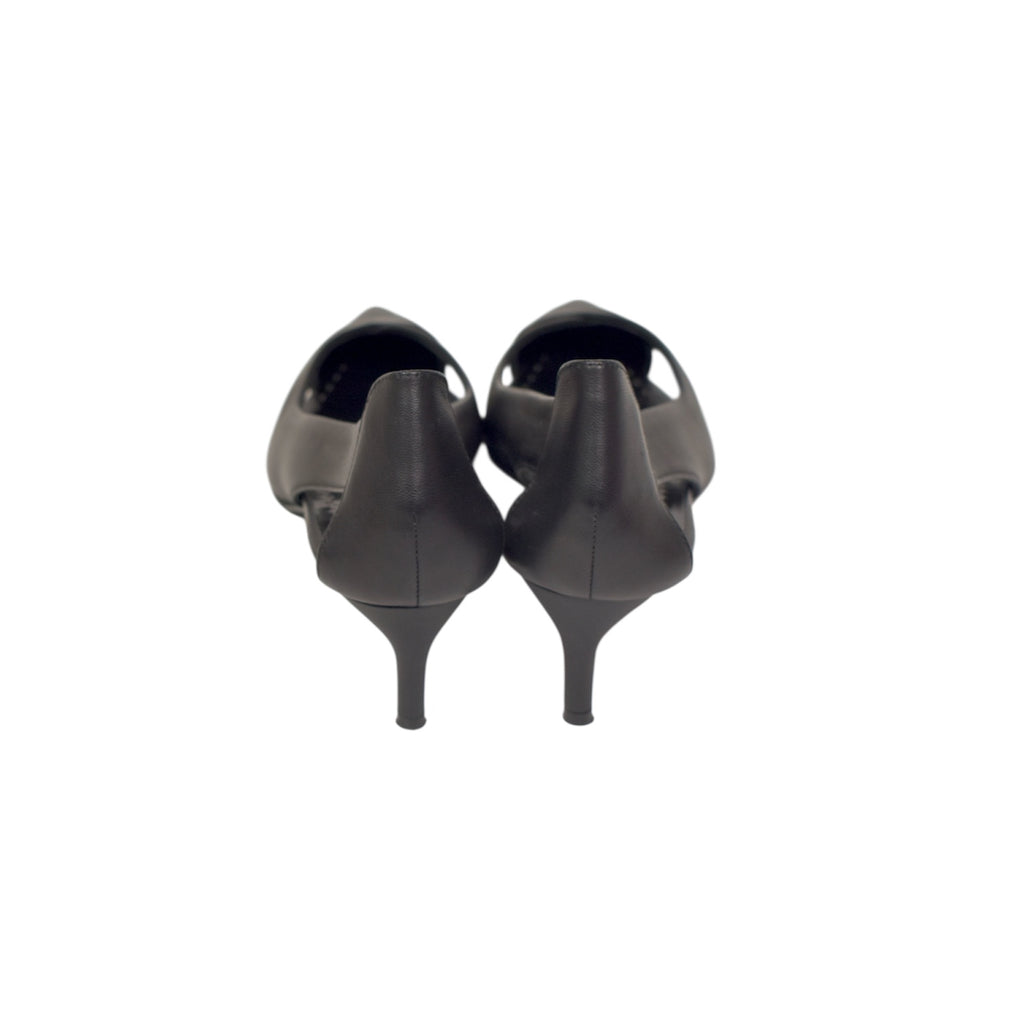 MaxMara black heel