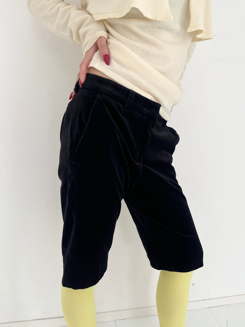 EMPORIO ARMANI velvet half pants