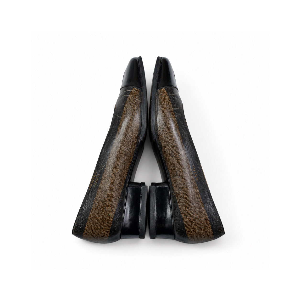 FENDI logo heel