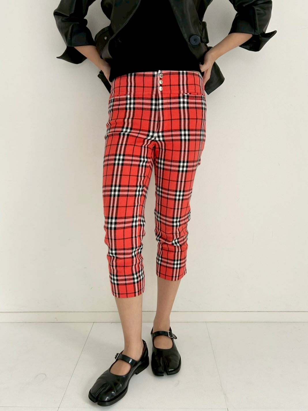 Burberry plaid red pants