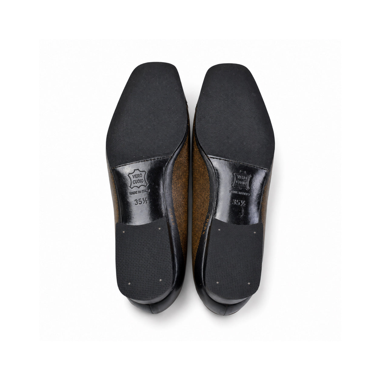 FENDI logo heel
