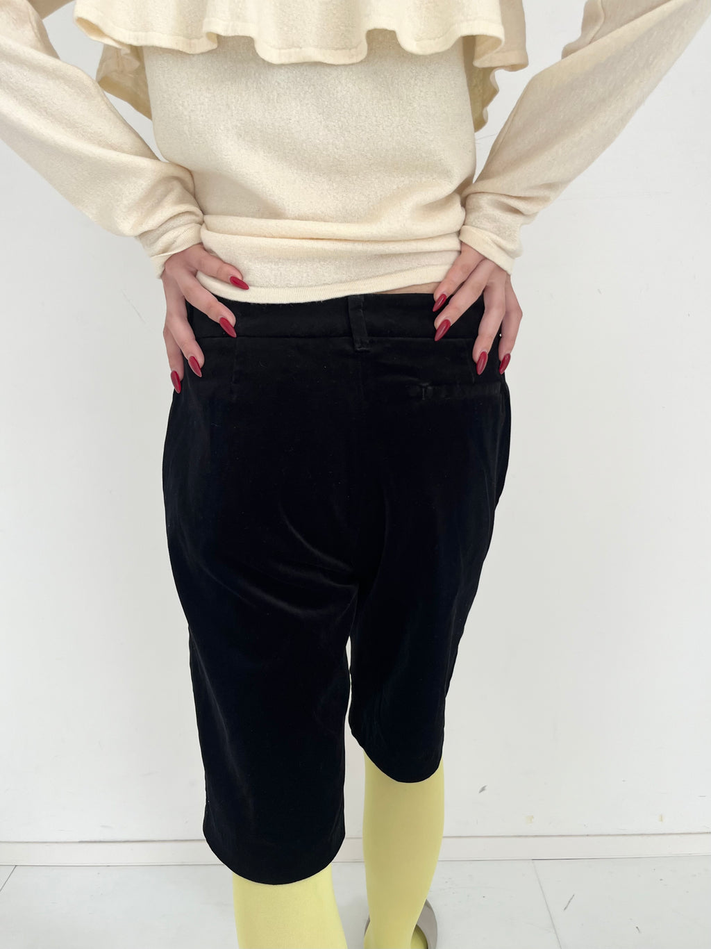 EMPORIO ARMANI velvet half pants