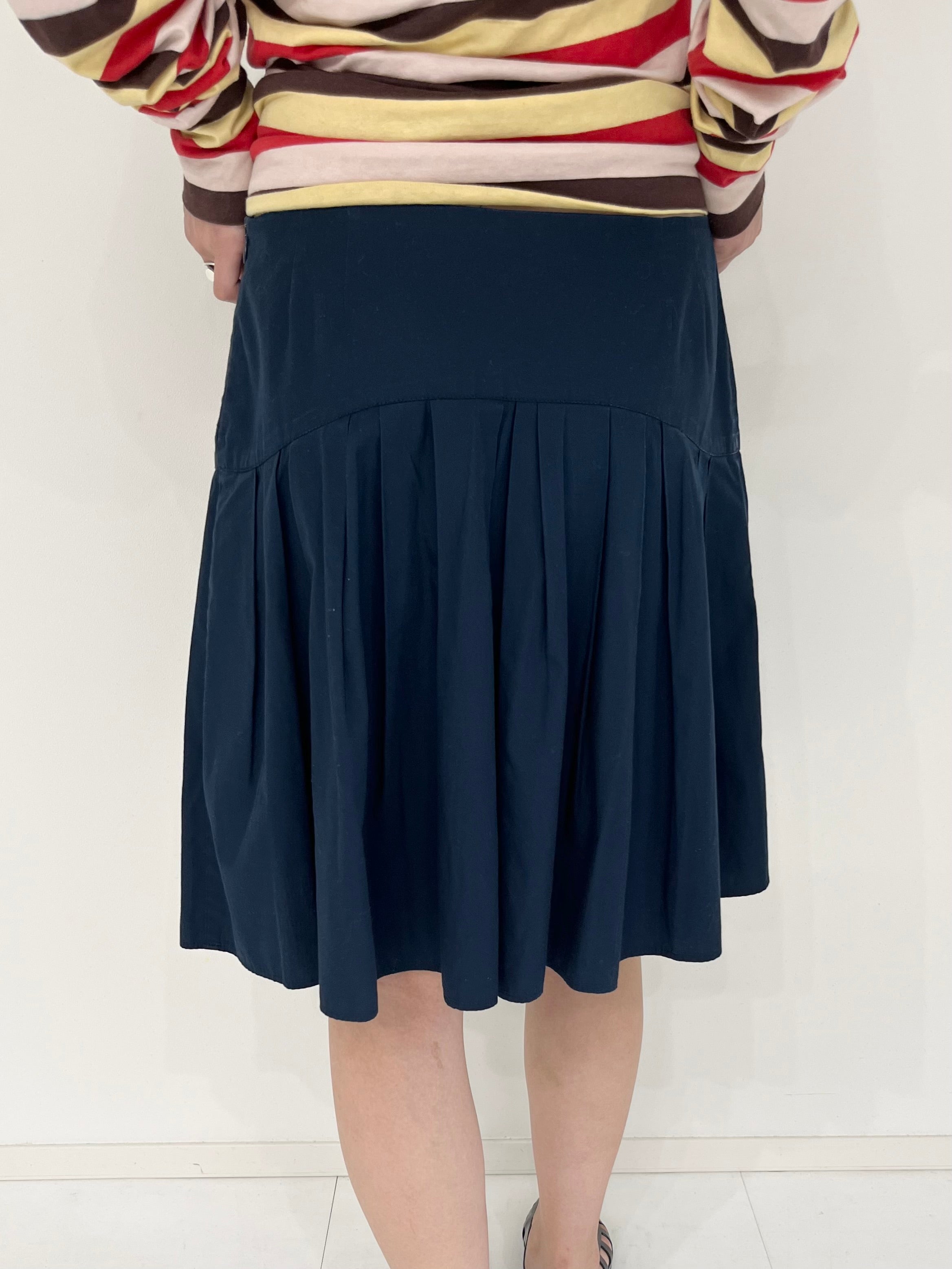 MIUMIU navy pleats skirt