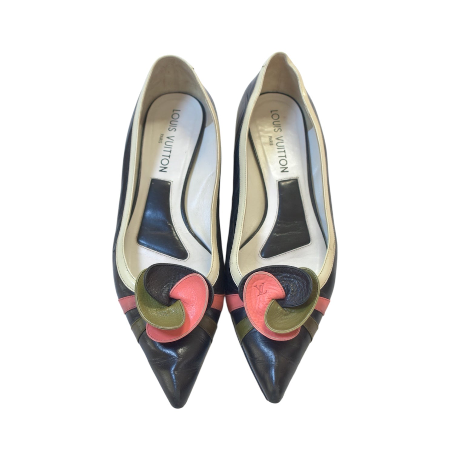 Louis Vuitton flower flat shoes