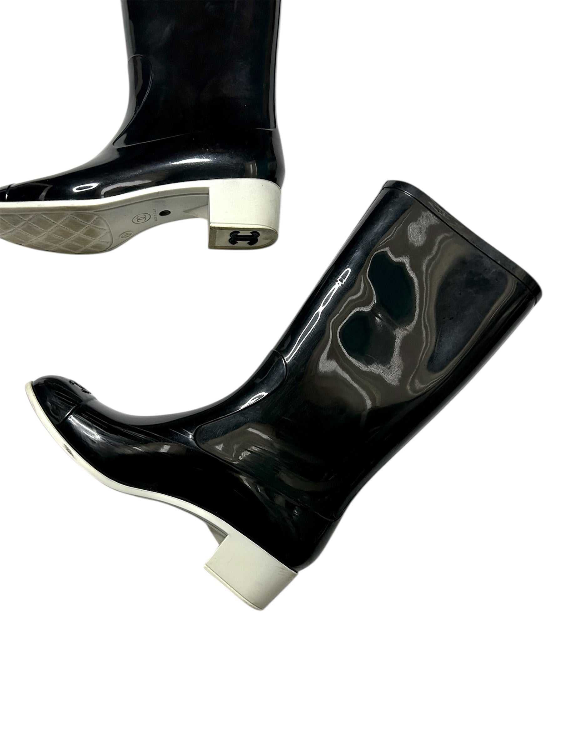 CHANEL rain boots