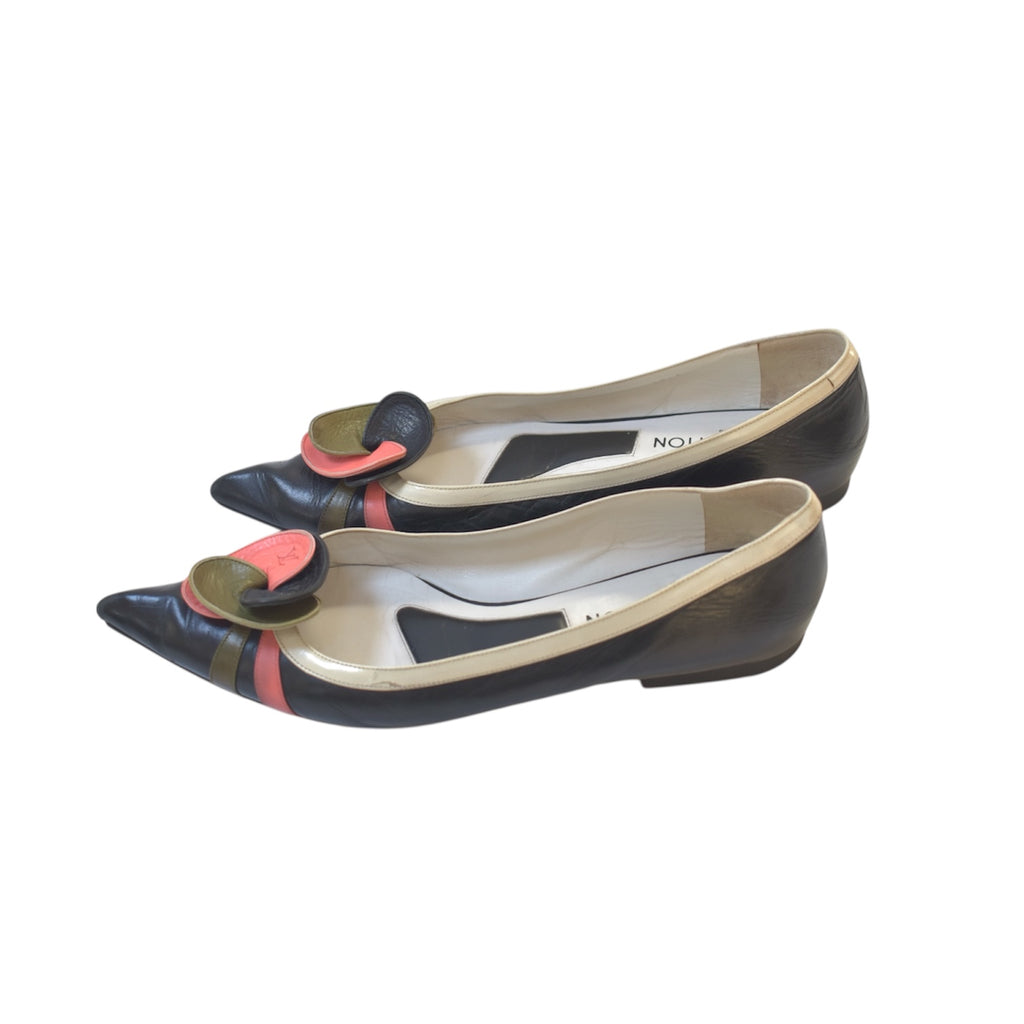 Louis Vuitton flower flat shoes