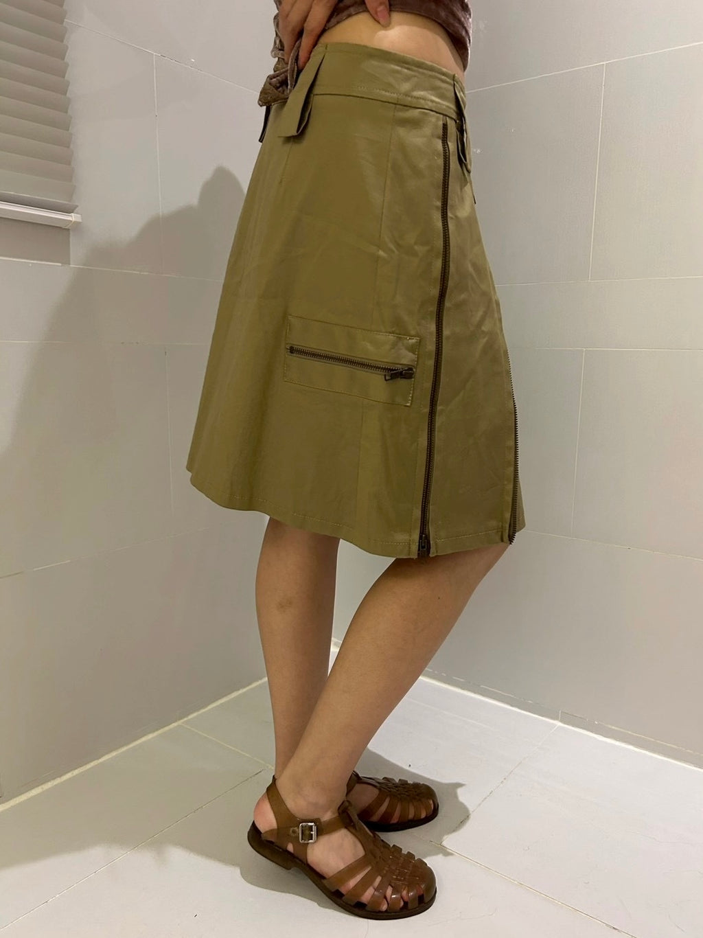 beige zip skirt